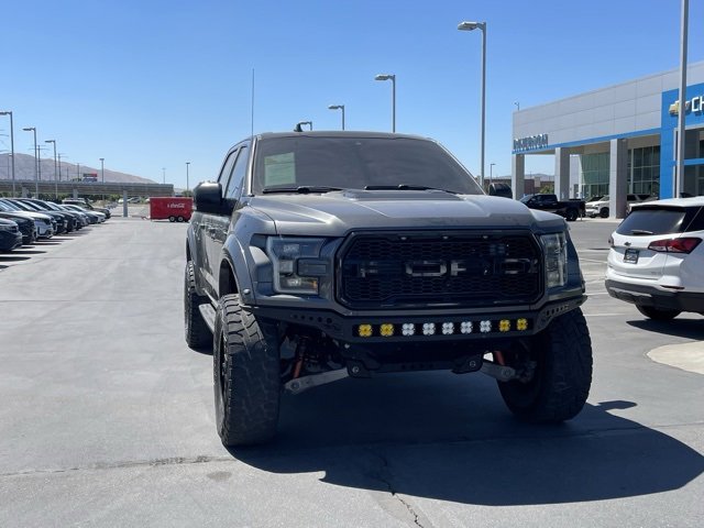 2019 Ford F-150 Raptor photo 3