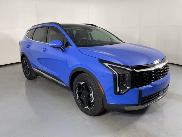2026 Kia Sportage EX photo 2