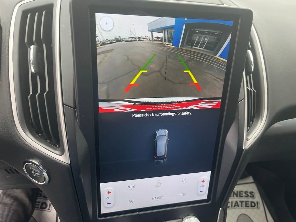 2024 Ford Edge SE photo 17