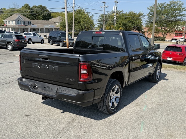 2025 Ram 1500 Tradesman photo 6