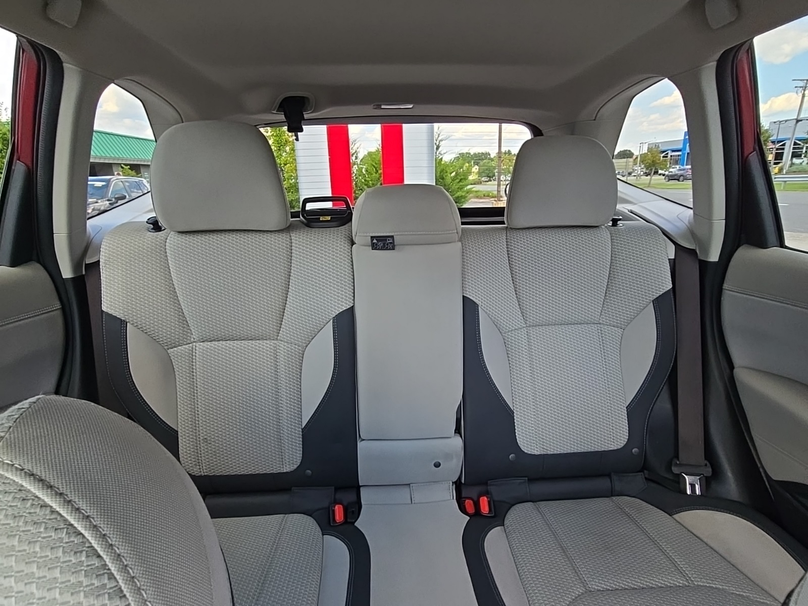 2019 Subaru Forester Premium photo 21