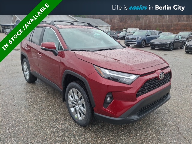 2025 Toyota RAV4 XLE Premium's photo