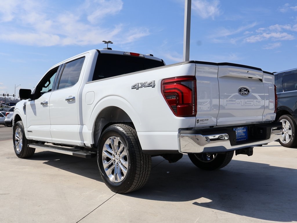 2025 Ford F-150 Lariat photo 3