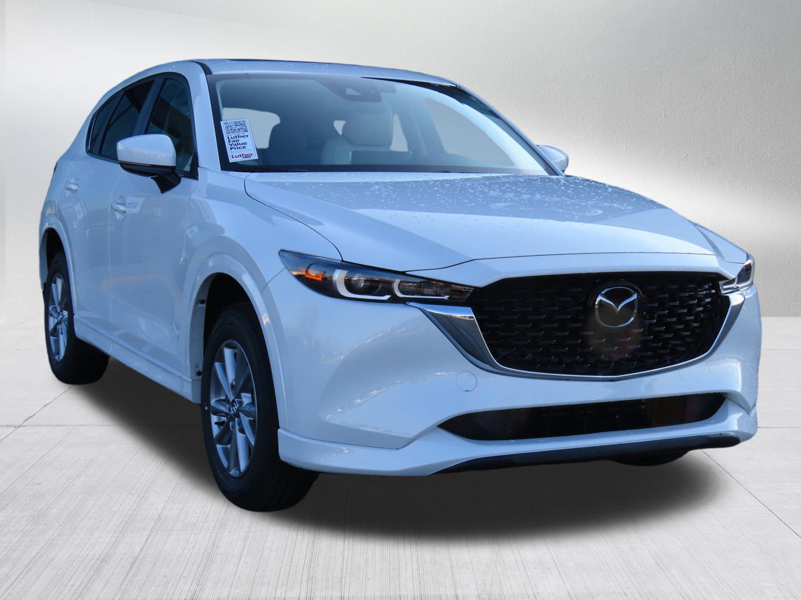 2025 Mazda CX-5 Preferred's photo