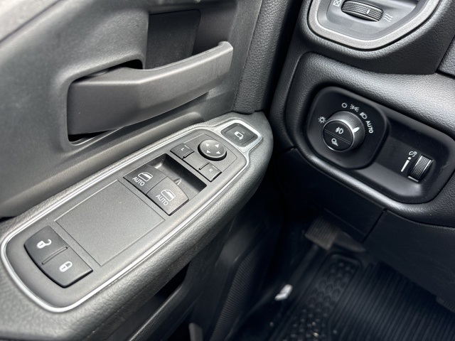 2024 Ram 5500 Tradesman photo 14