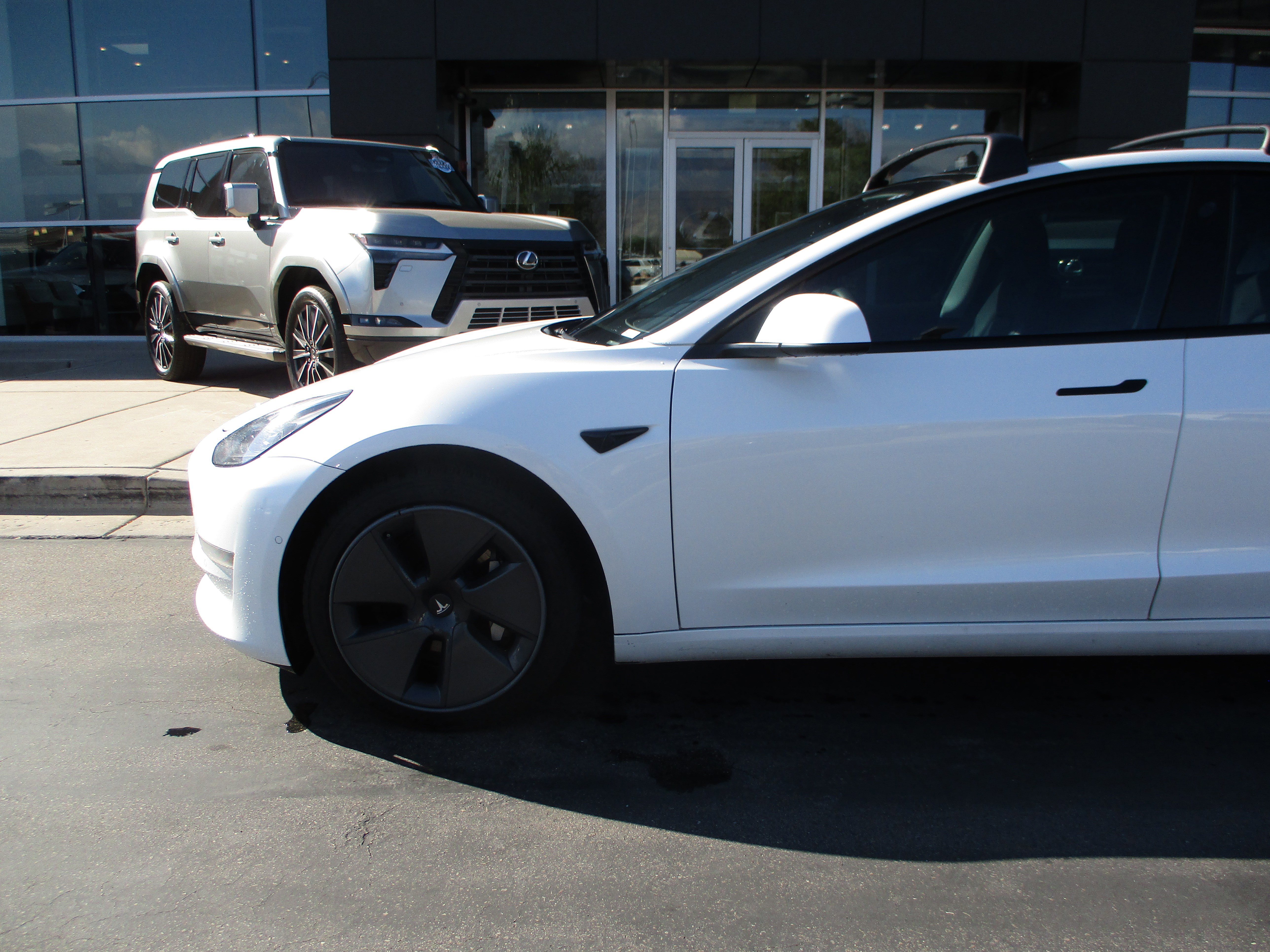 Used 2022 Tesla Model 3 Long Range with VIN 5YJ3E1EBXNF195161 for sale in Murray, UT