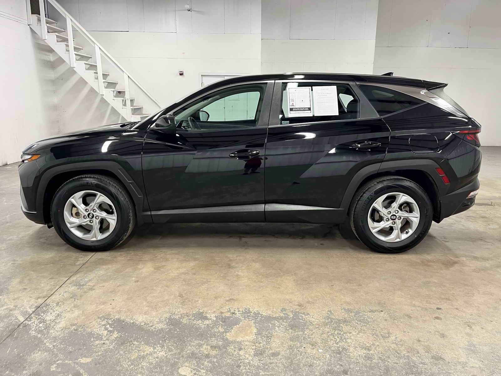 2023 Hyundai Tucson SE photo 4