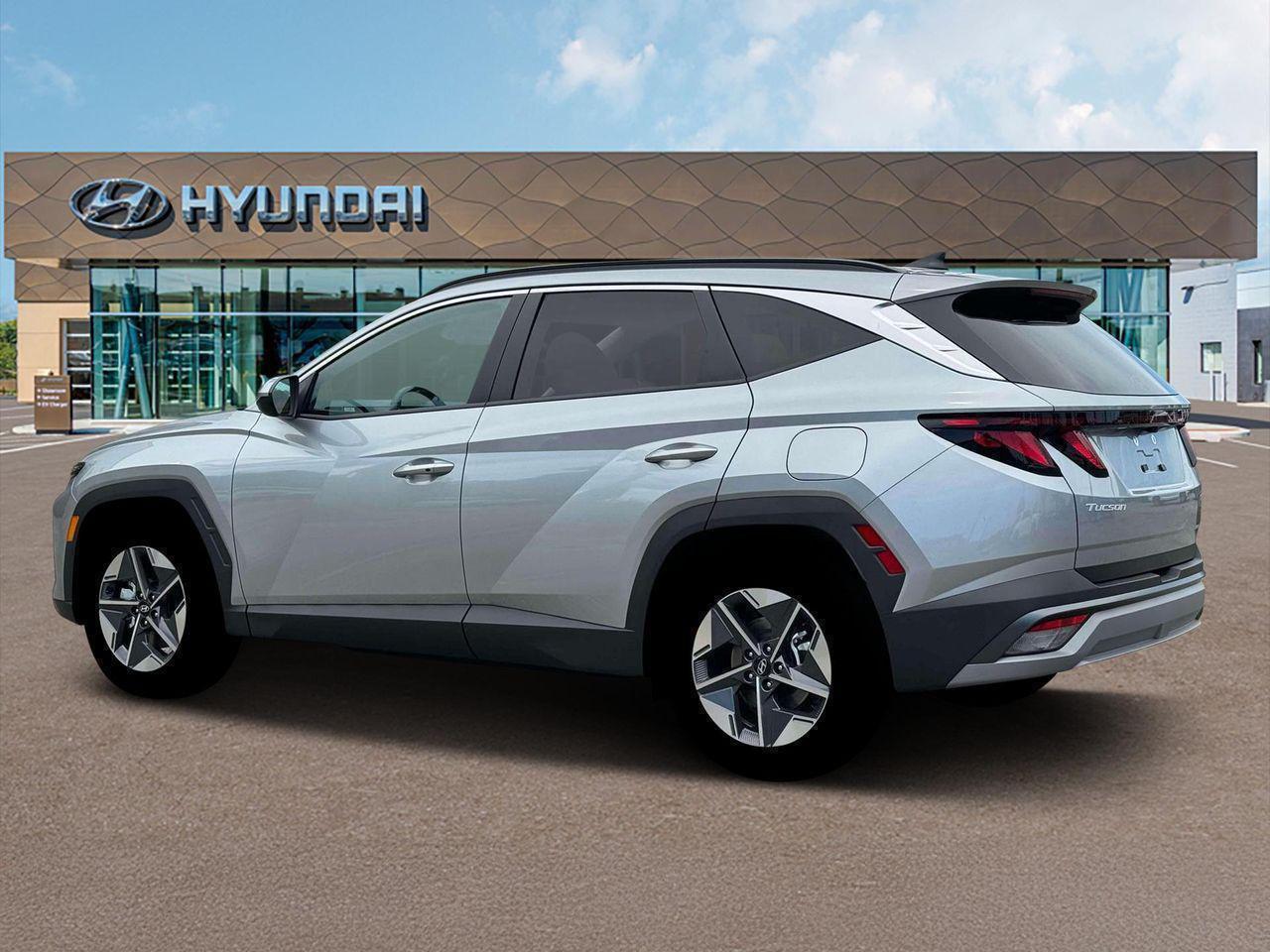 2026 Hyundai Tucson SEL photo 2
