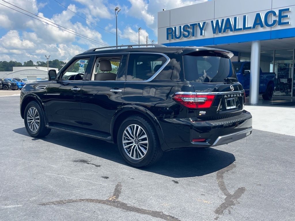 2023 Nissan Armada SL photo 4