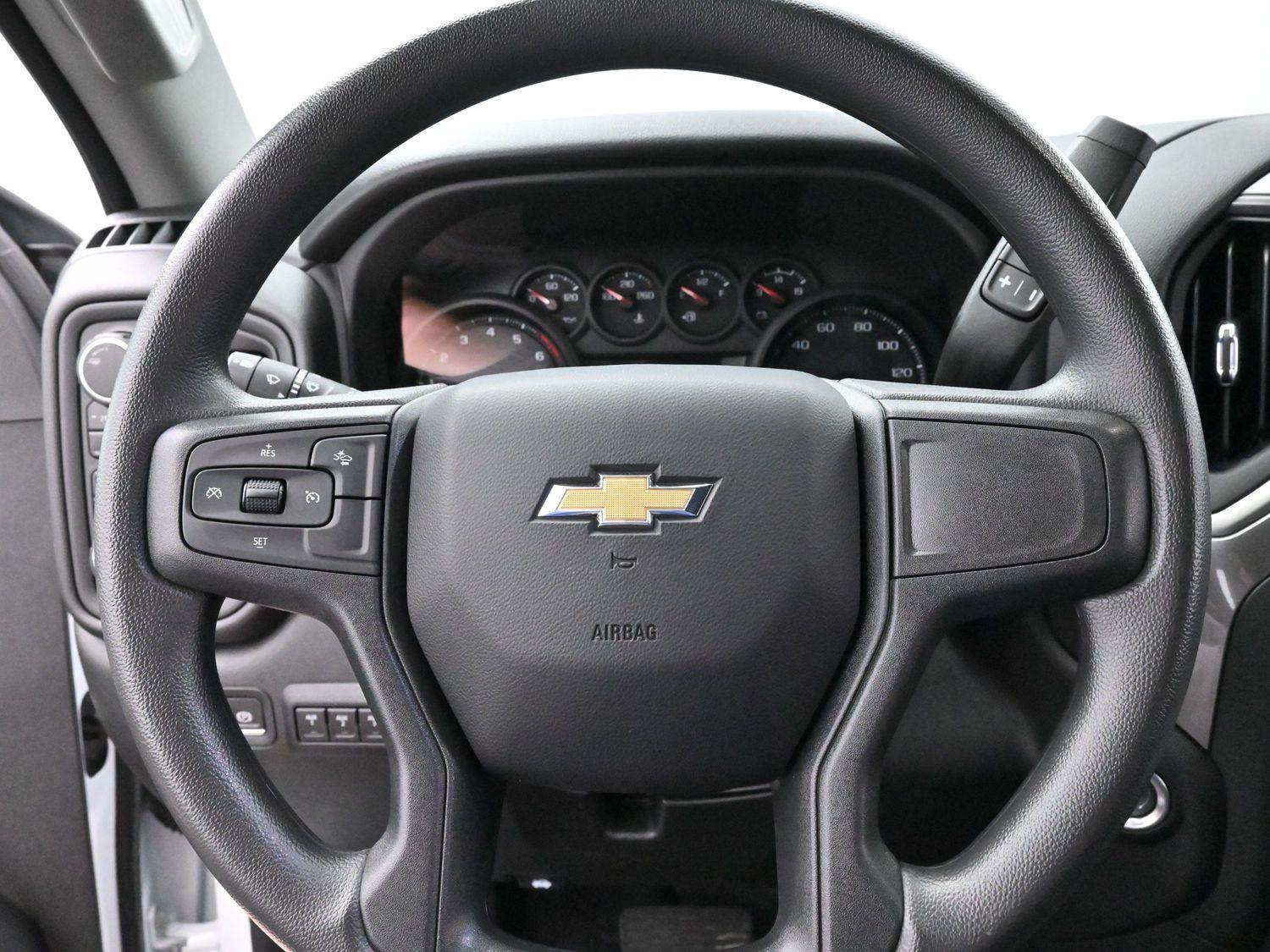 2025 Chevrolet Silverado 2500HD photo 16