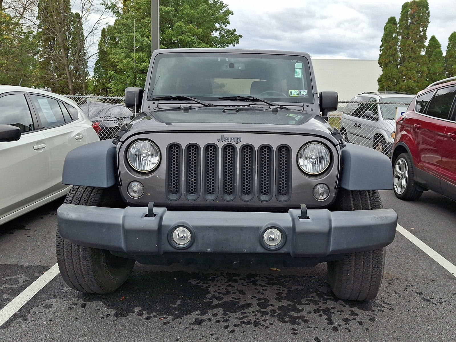 2016 Jeep Wrangler Unlimited Sport photo 2