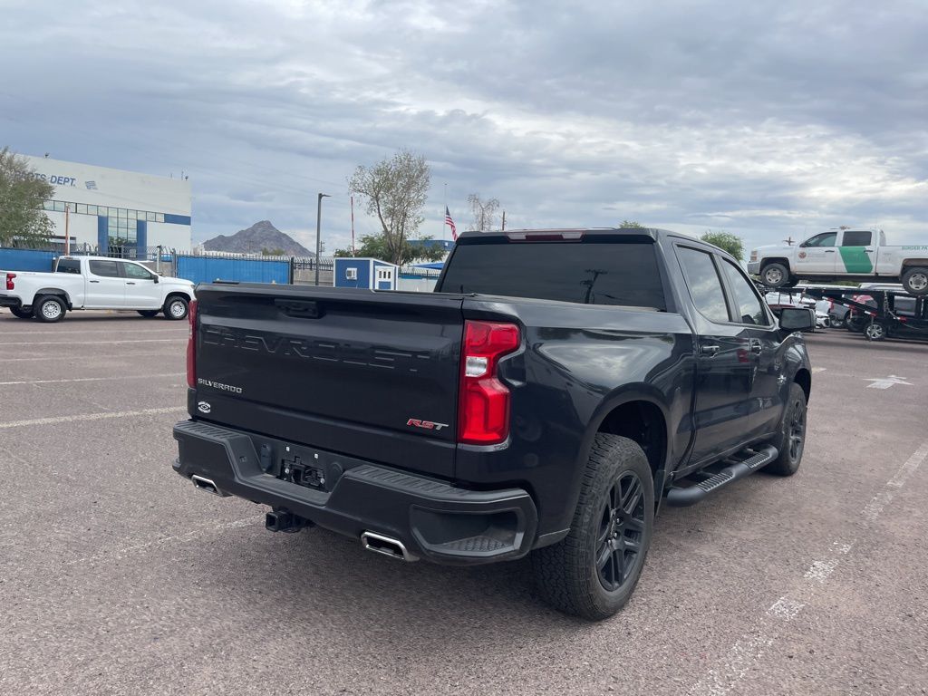 2023 Chevrolet Silverado 1500 RST photo 5