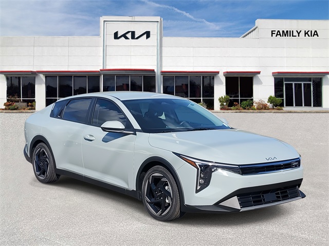 2025 Kia K4 EX's photo