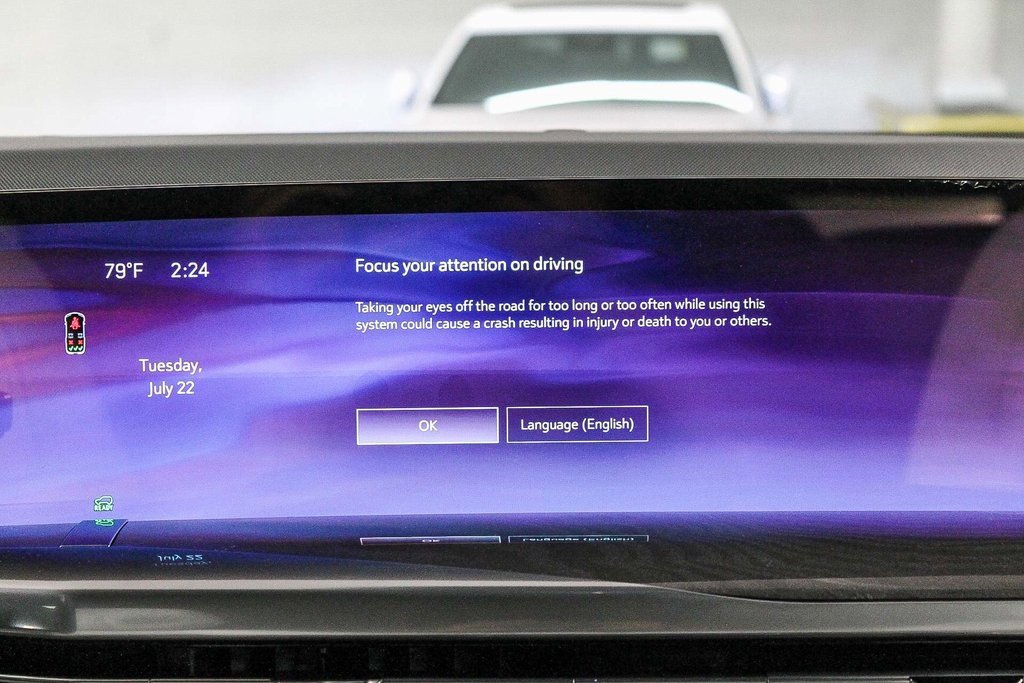 2026 Cadillac Escalade IQ Luxury photo 10