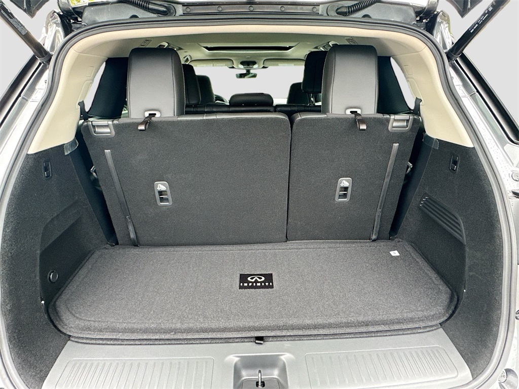 2026 Infiniti QX60 Luxe photo 28