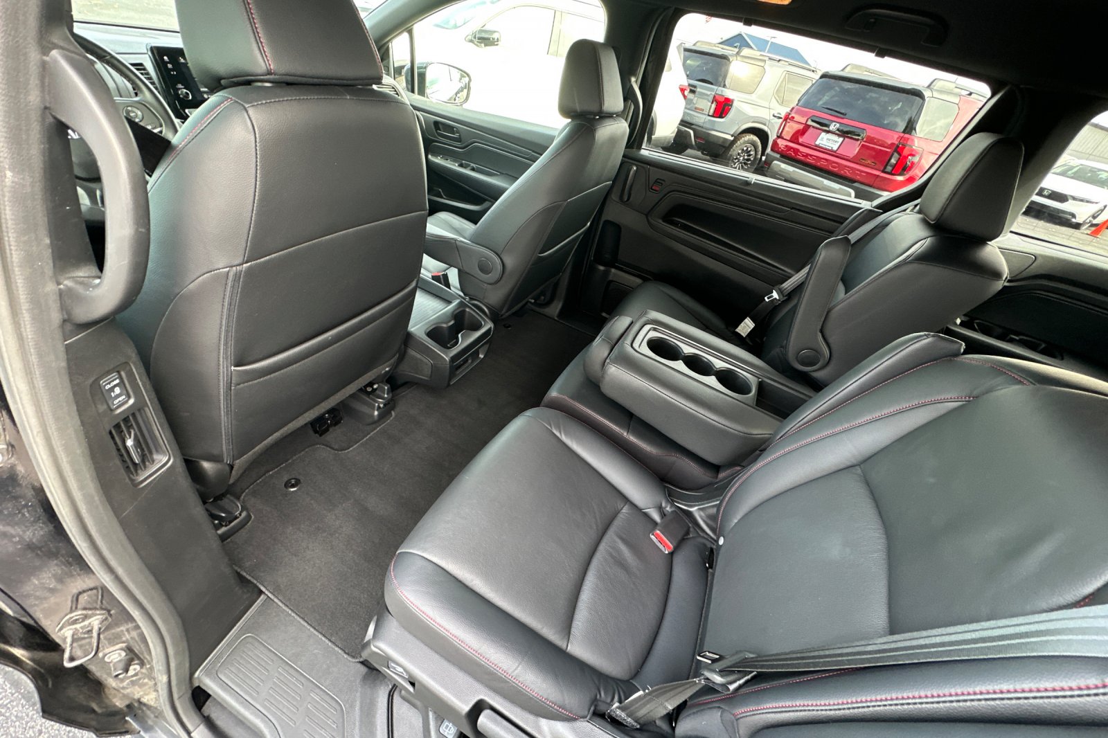 2023 Honda Odyssey Sport photo 12