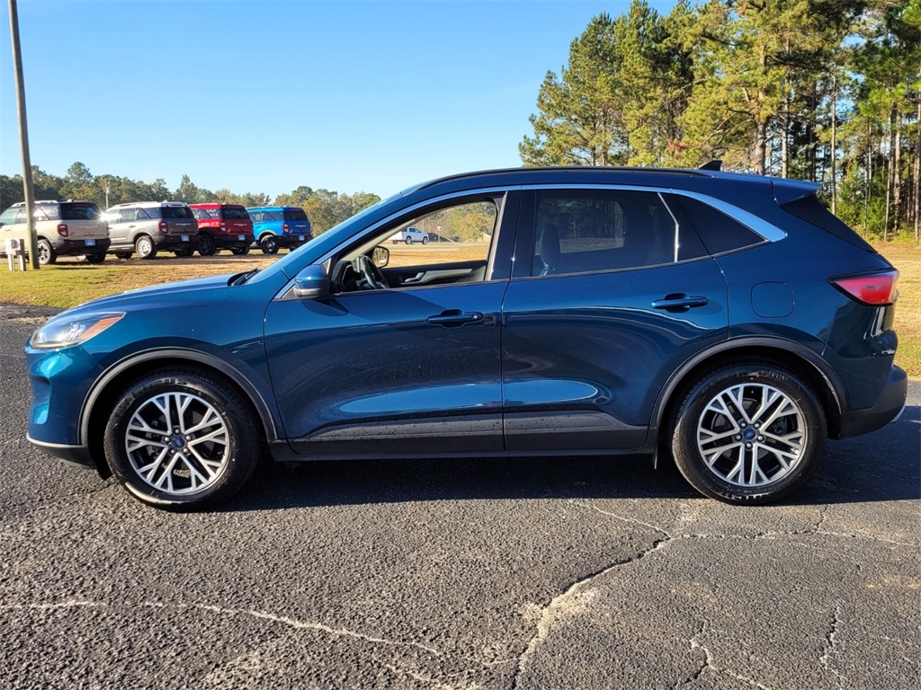 2020 Ford Escape SEL photo 3