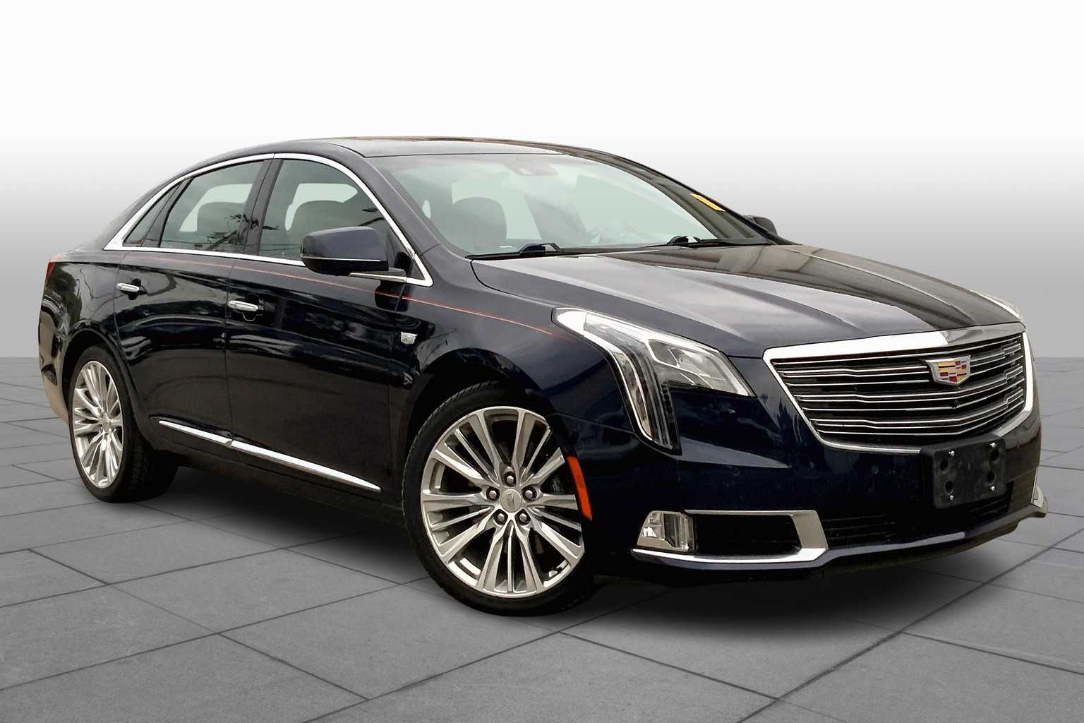 Used 2018 Cadillac XTS Platinum with VIN 2G61S5S39J9143154 for sale in Kansas City