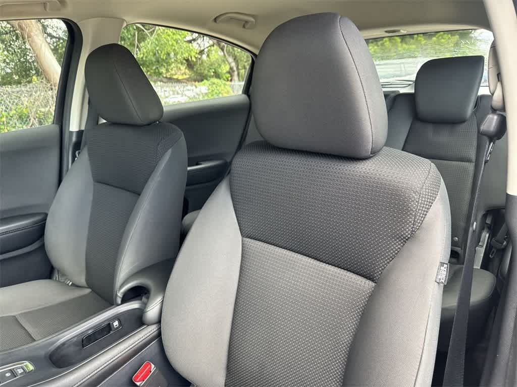 2022 Honda HR-V LX photo 13