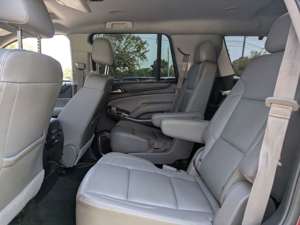 2016 Chevrolet Tahoe LT photo 21