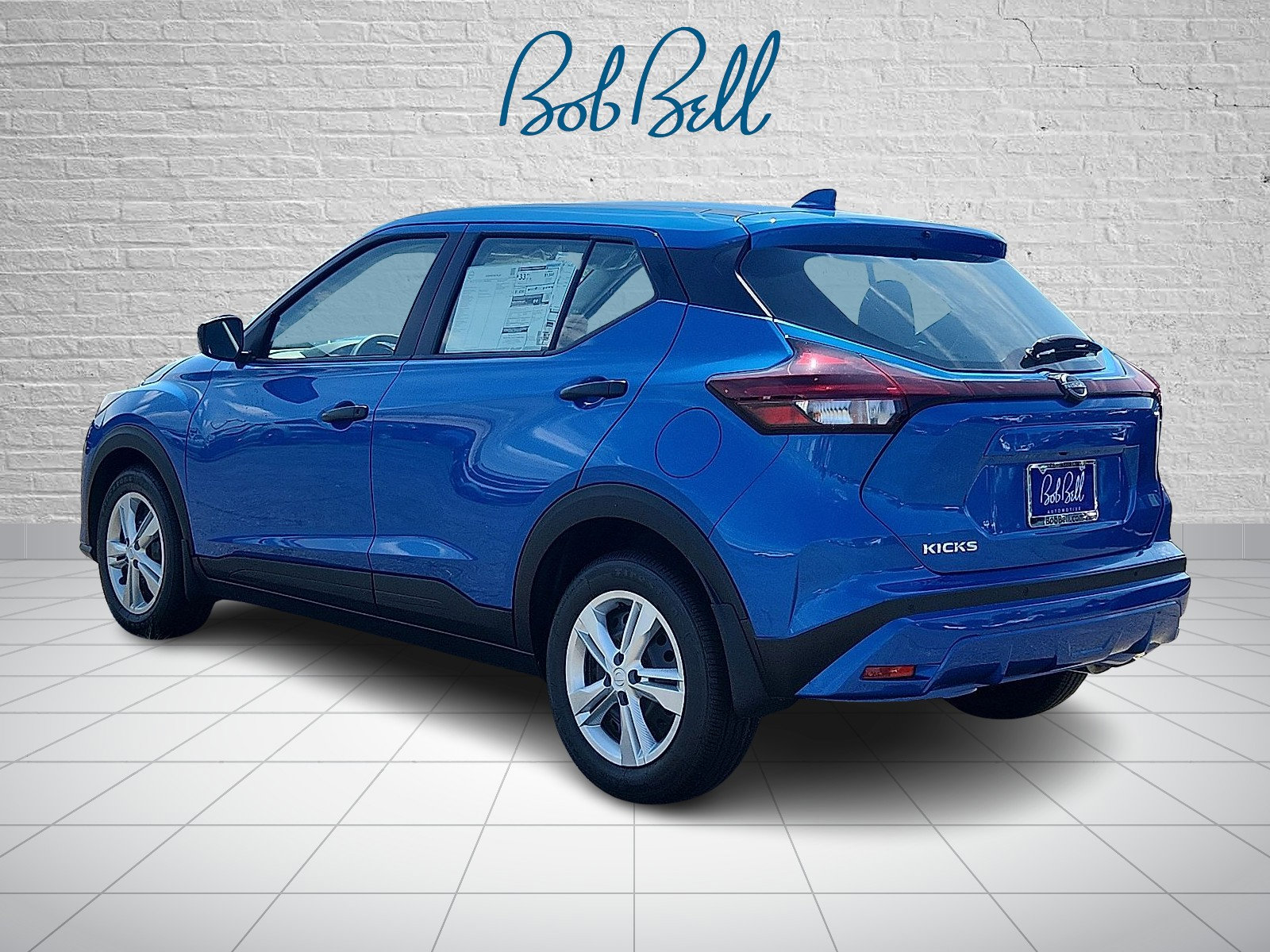2025 Nissan Kicks Play S photo 3