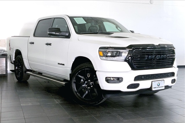 2024 Ram 1500 Laramie photo 2