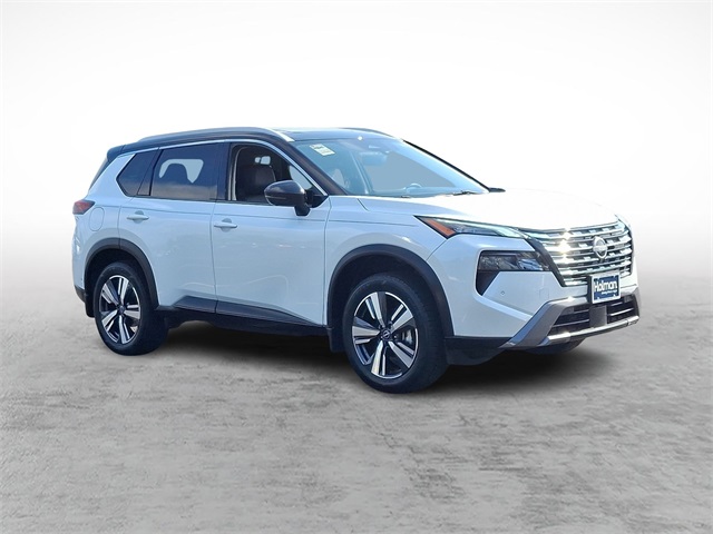 2024 Nissan Rogue SL photo 4
