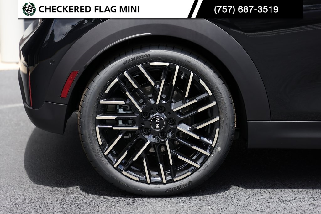 2025 Mini Cooper S Iconic photo 7