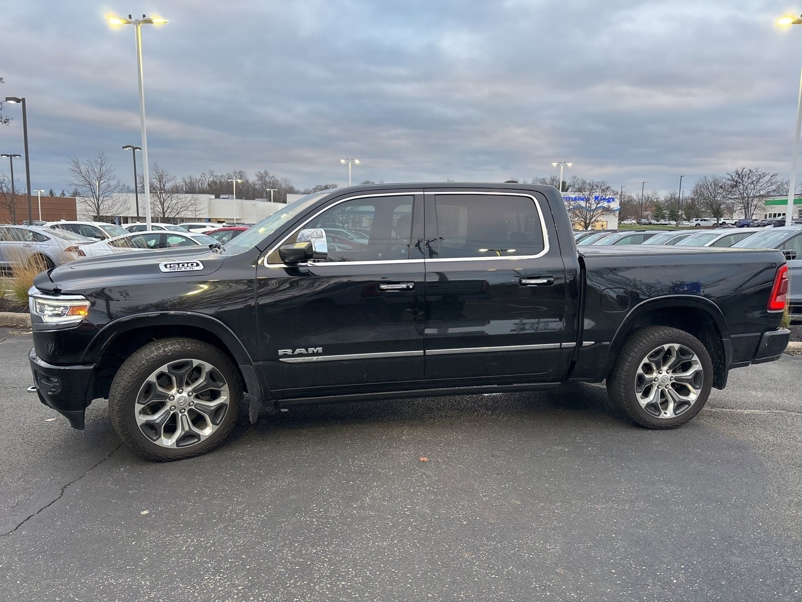 2019 Ram 1500 Limited photo 2