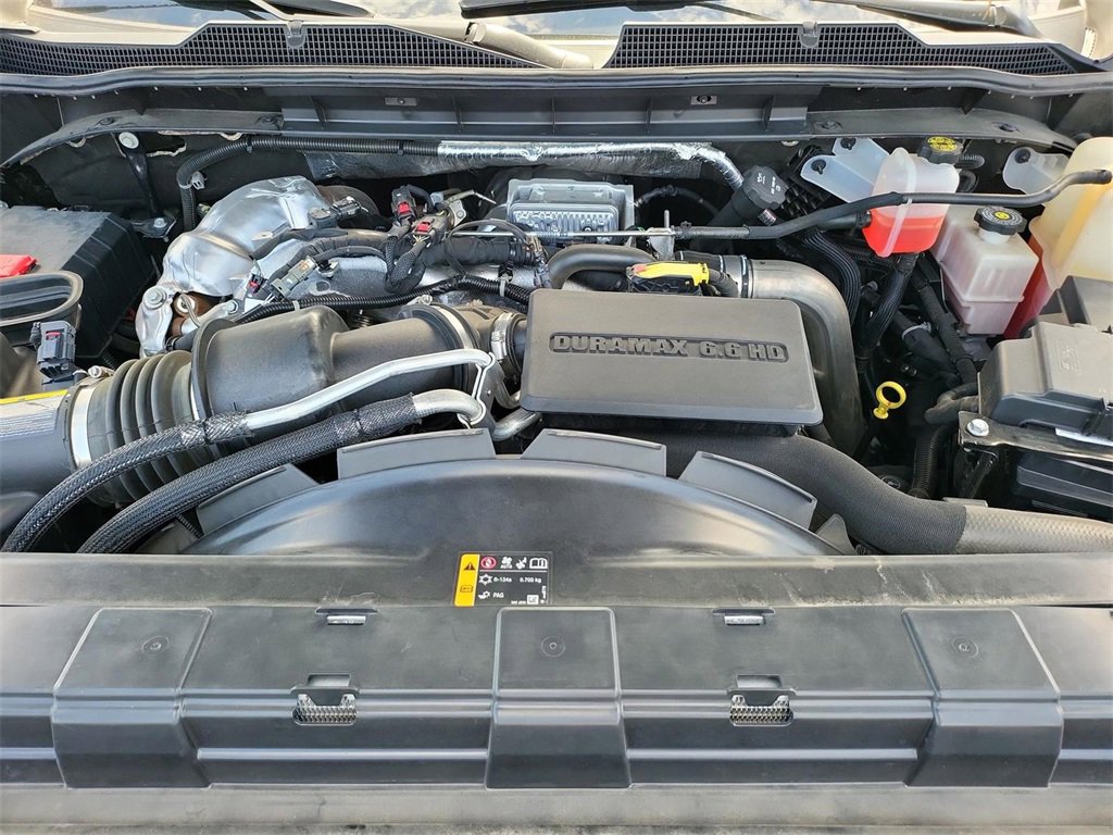 2023 Chevrolet Silverado 2500HD High Country photo 23