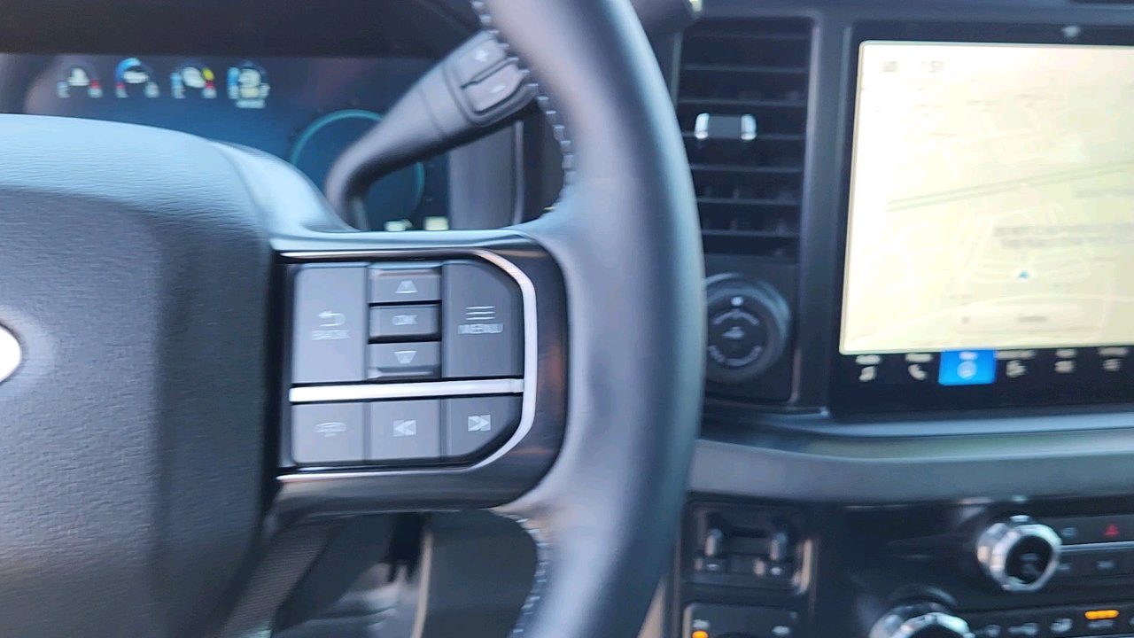 2025 Ford F-350 Platinum photo 15