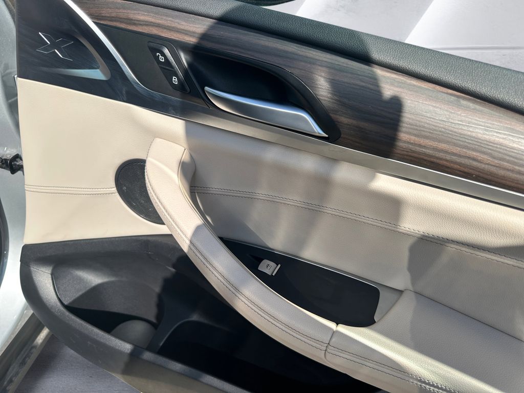2021 Bmw X3 xDrive30e photo 11