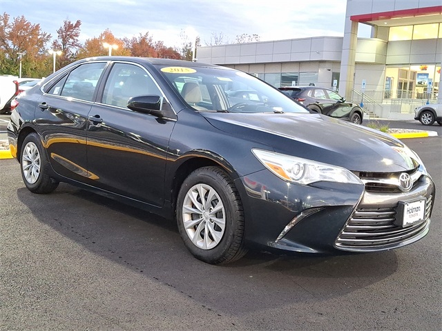 Used 2015 Toyota Camry LE with VIN 4T1BF1FK4FU481115 for sale in Mount Laurel Township, NJ
