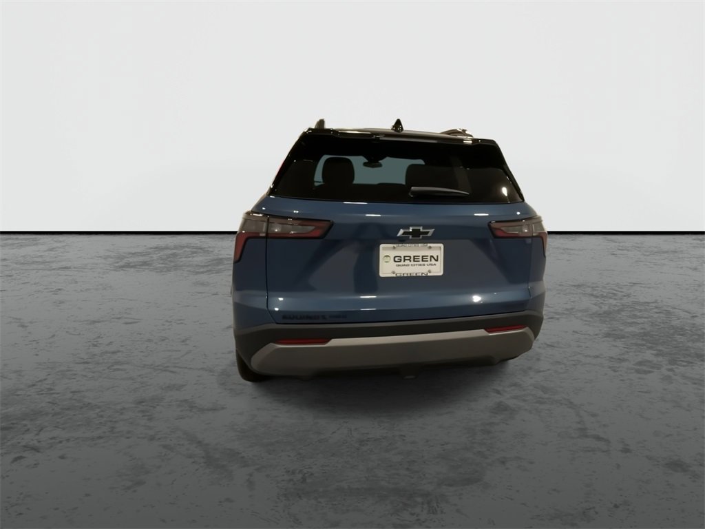 2026 Chevrolet Equinox LT photo 4