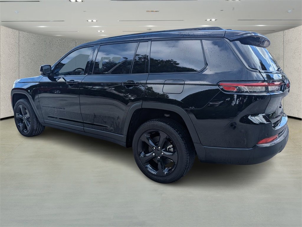 2024 Jeep Grand Cherokee Altitude photo 4