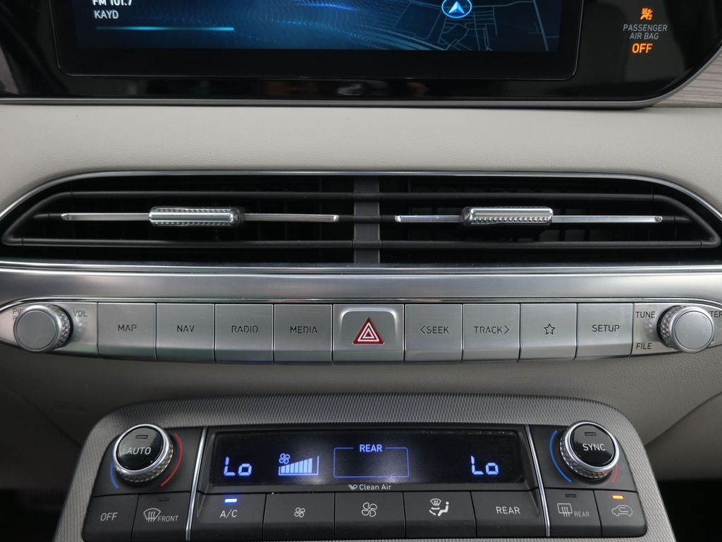 2022 Hyundai Palisade Limited photo 2