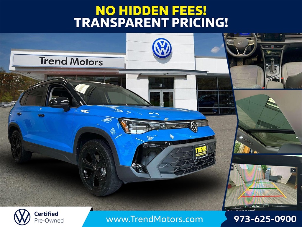 2025 Volkswagen Taos SE Black's photo