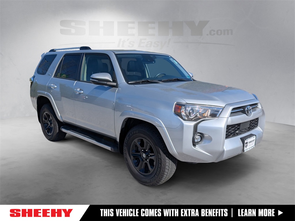 2023 Toyota 4Runner SR5 Premium's photo