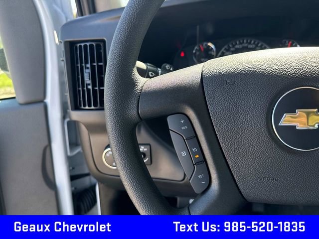 2024 Chevrolet Express Cargo 2500 photo 32