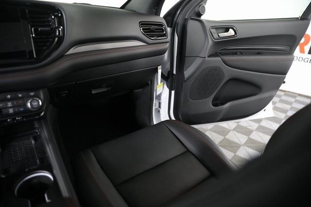 2025 Dodge Durango R/T Plus photo 4