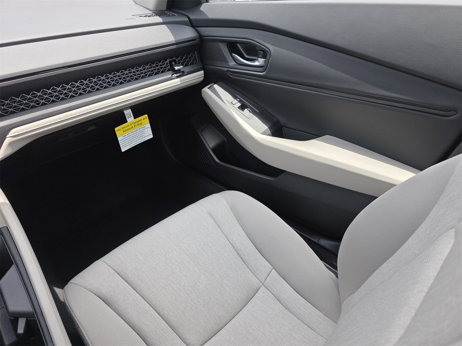 2025 Honda Accord 1.5T SE photo 16
