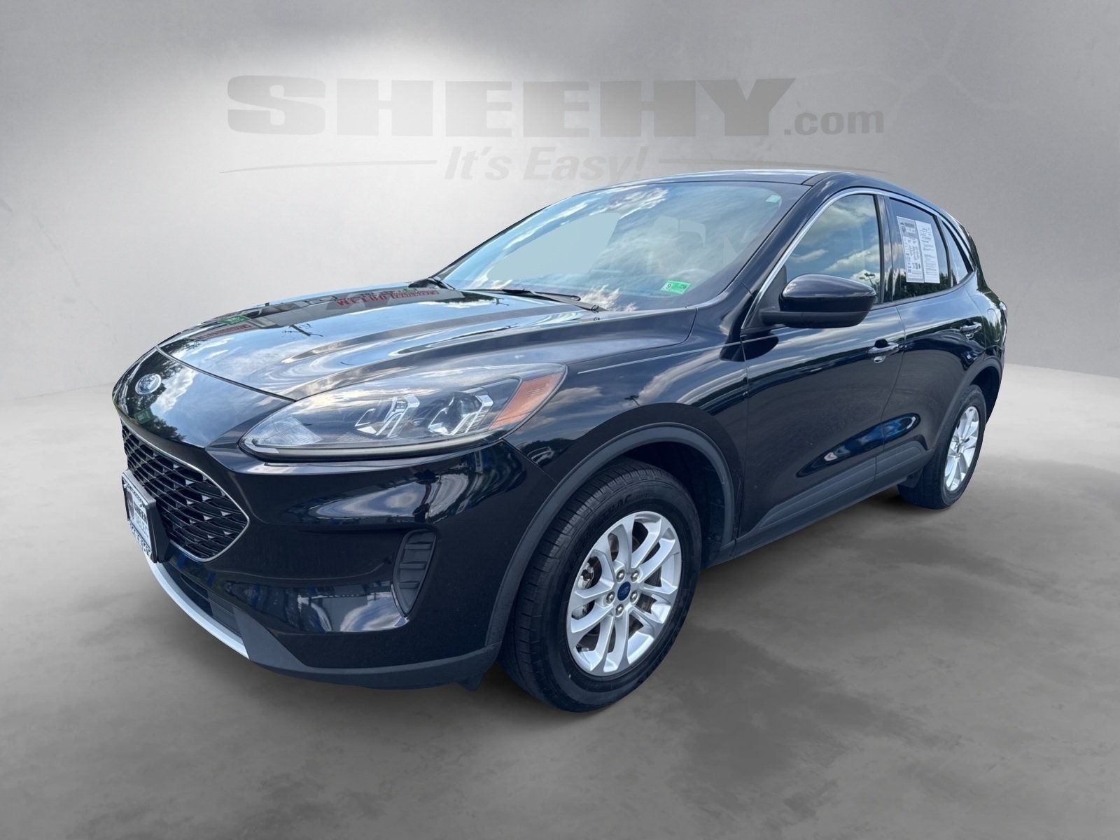 2020 Ford Escape SE photo 16