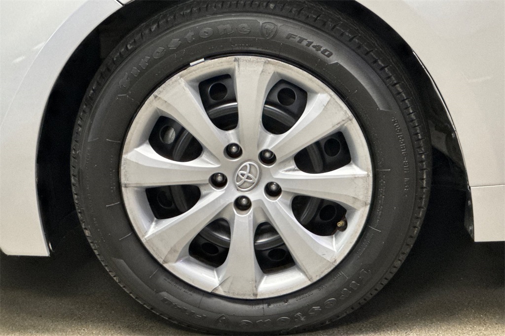 2024 Toyota Corolla LE photo 22