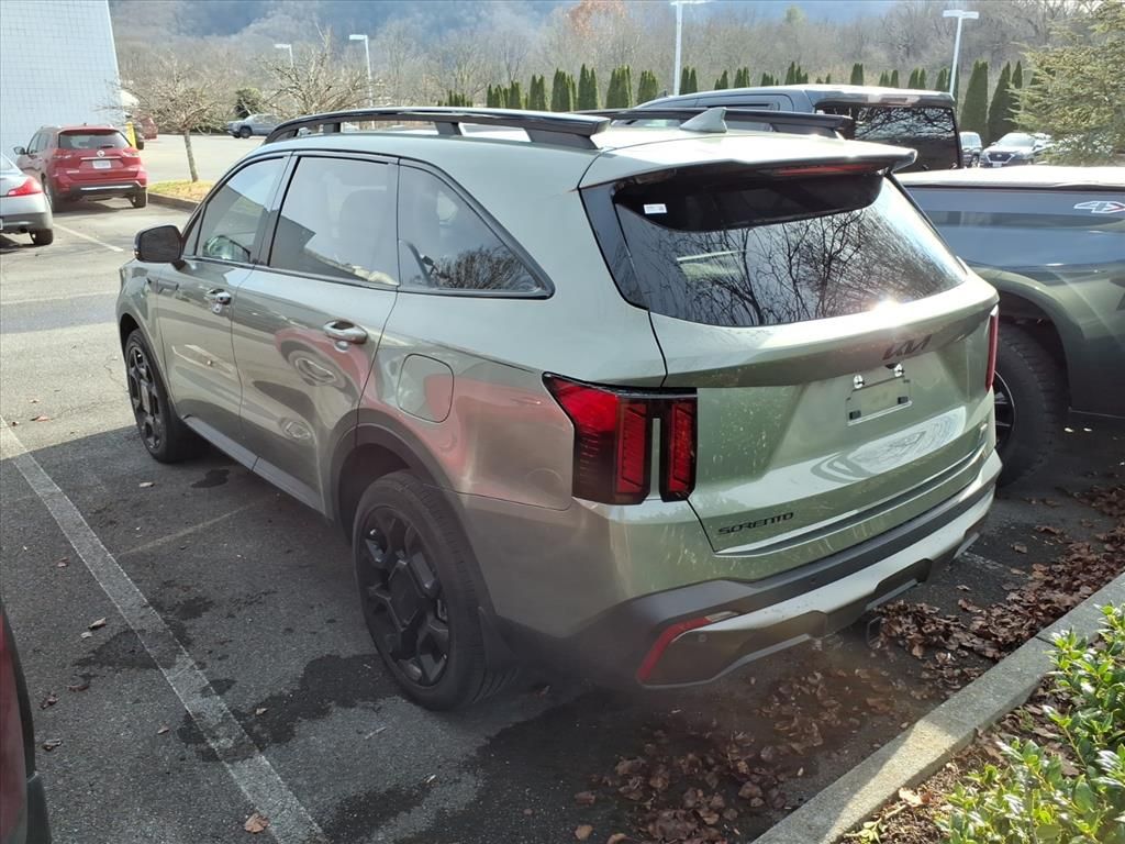 2025 Kia Sorento X-Line EX photo 2