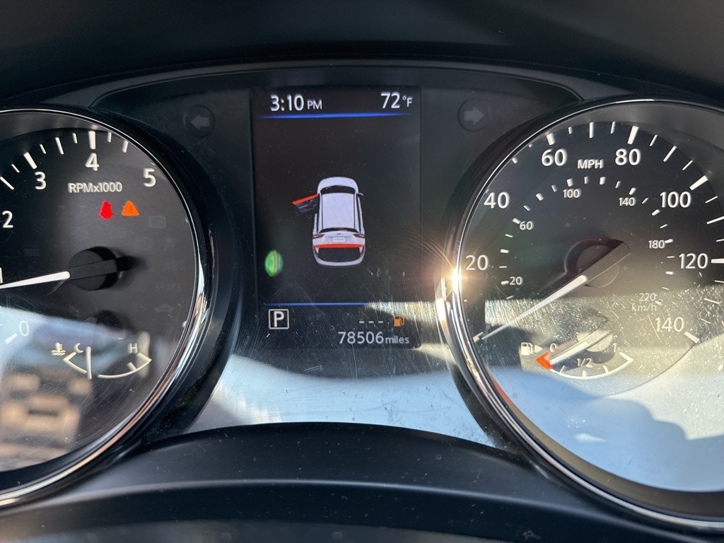 2021 Nissan Rogue Sport S photo 13