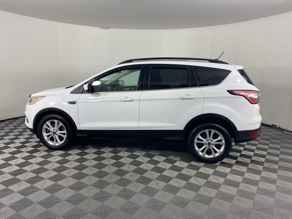 2018 Ford Escape SEL photo 4