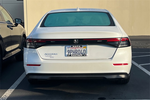 2024 Honda Accord 1.5T EX photo 3