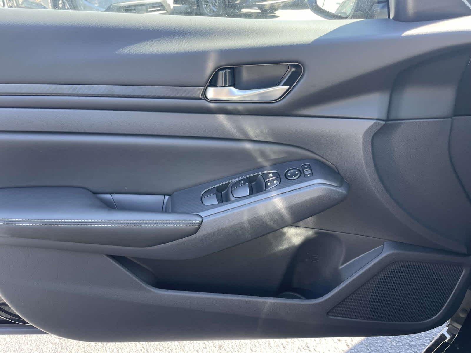 2025 Nissan Altima 2.5 SV photo 23