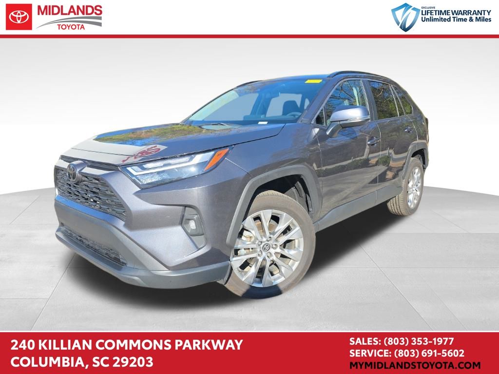 2024 Toyota RAV4 XLE Premium's photo