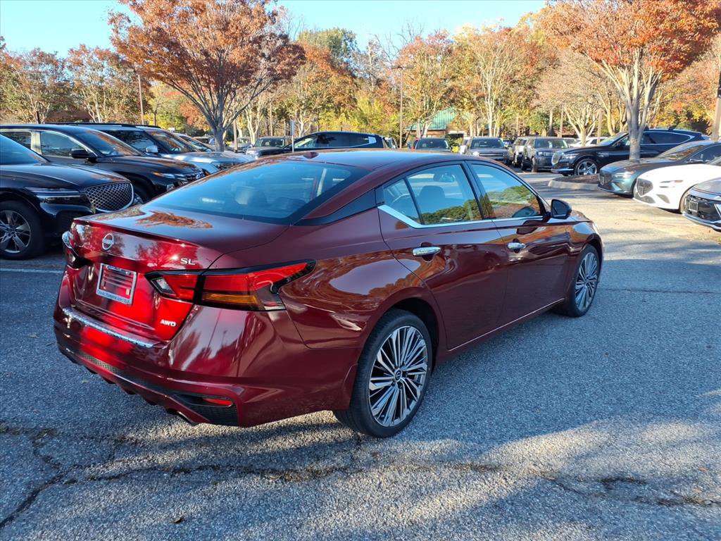 2023 Nissan Altima 2.5 SL photo 2